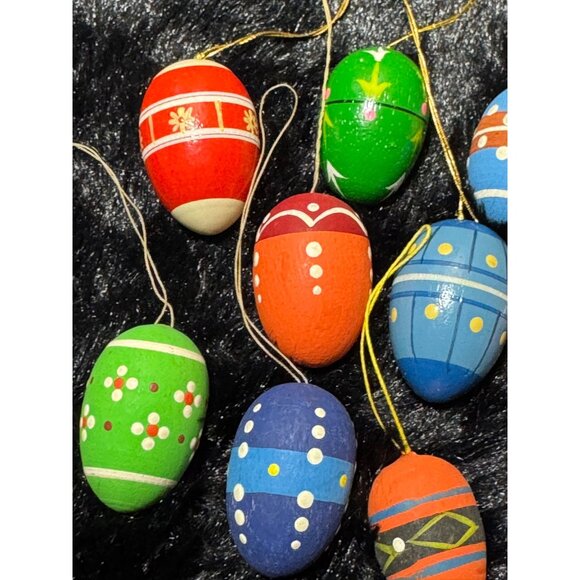 Vintage Hand-Painted Wooden Easter Egg Ornaments Easter Tree Bundle Of 15 - Picture 1 of 10